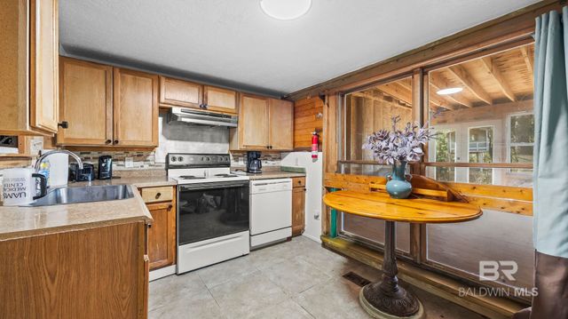 15565 Juniper Lane, Summerdale, AL 36580