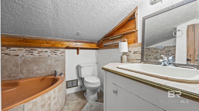 15565 Juniper Lane, Summerdale, AL 36580