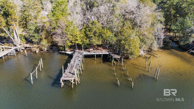 15565 Juniper Lane, Summerdale, AL 36580