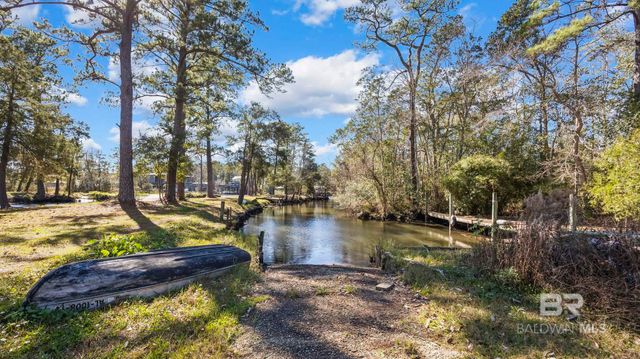 15565 Juniper Lane, Summerdale, AL 36580