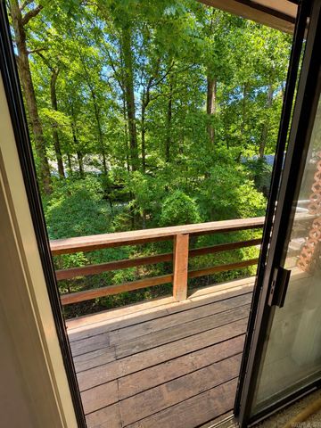4 Lonjeta Lane, Hot Springs Village, AR 71909