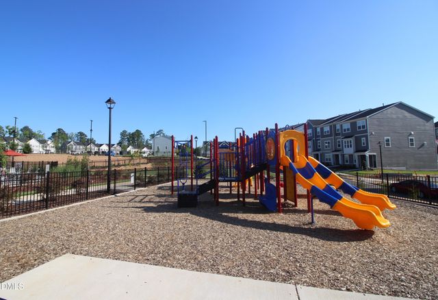 1753 Barrett Run Trail, Apex, NC 27502