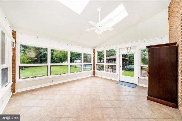 727 WELLER DR, Mount Airy, MD 21771