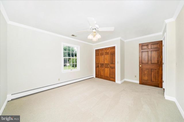 727 WELLER DR, Mount Airy, MD 21771
