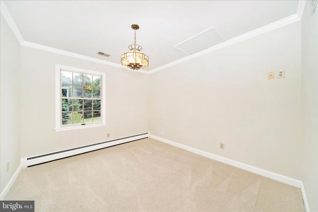 727 WELLER DR, Mount Airy, MD 21771