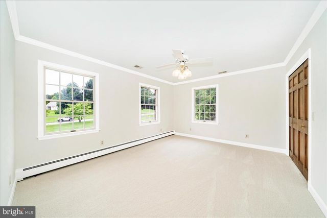 727 WELLER DR, Mount Airy, MD 21771