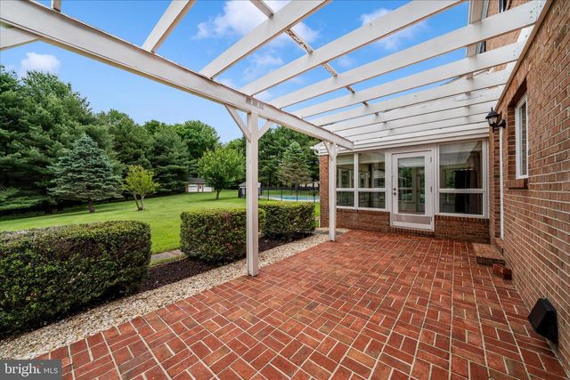 727 WELLER DR, Mount Airy, MD 21771