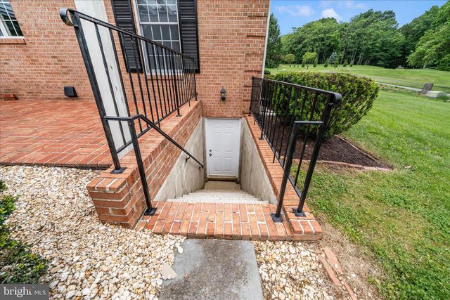 727 WELLER DR, Mount Airy, MD 21771