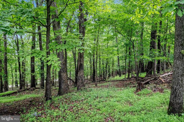 727 WELLER DR, Mount Airy, MD 21771
