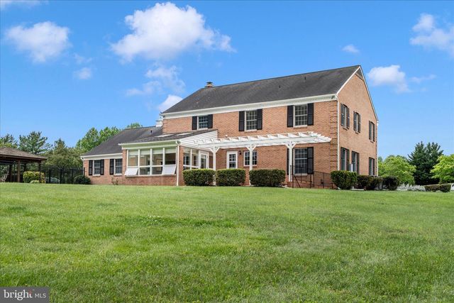 727 WELLER DR, Mount Airy, MD 21771