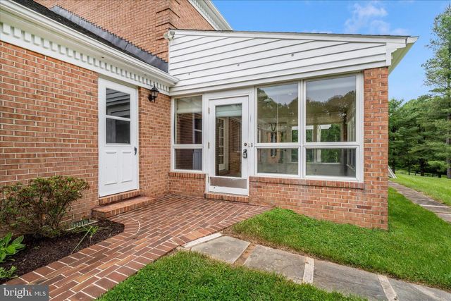 727 WELLER DR, Mount Airy, MD 21771