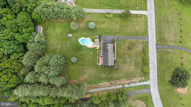 727 WELLER DR, Mount Airy, MD 21771