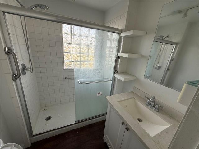 101 S Buttermilk Station Road, East Lynne, MO 64743