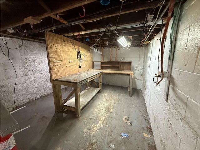 101 S Buttermilk Station Road, East Lynne, MO 64743