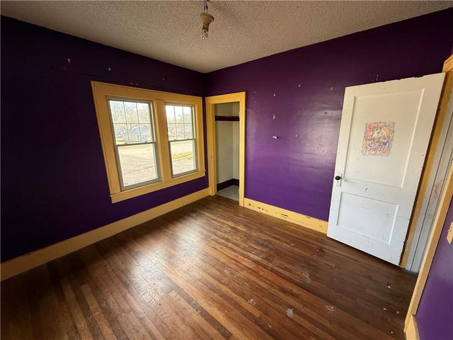 101 S Buttermilk Station Road, East Lynne, MO 64743