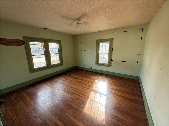 101 S Buttermilk Station Road, East Lynne, MO 64743