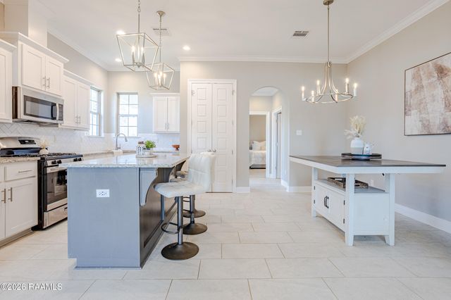 208 Luxford Way, Carencro, LA 70520