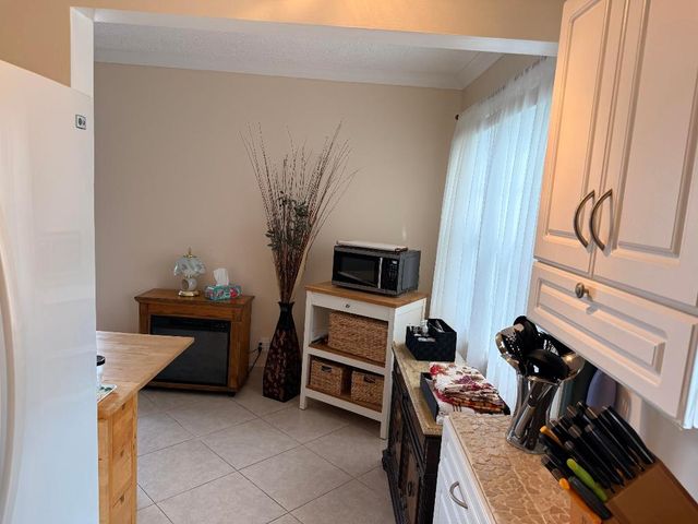 104 Oakridge H, Deerfield Beach, FL 33442