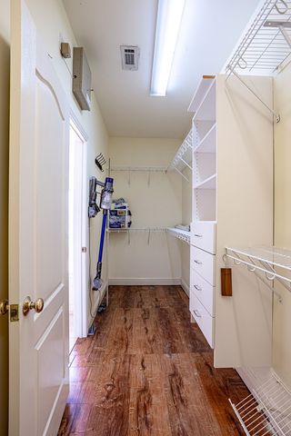 203 Lakeside Dr, Dothan, AL 36301