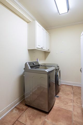 203 Lakeside Dr, Dothan, AL 36301