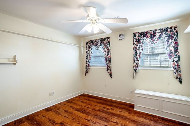 203 Lakeside Dr, Dothan, AL 36301