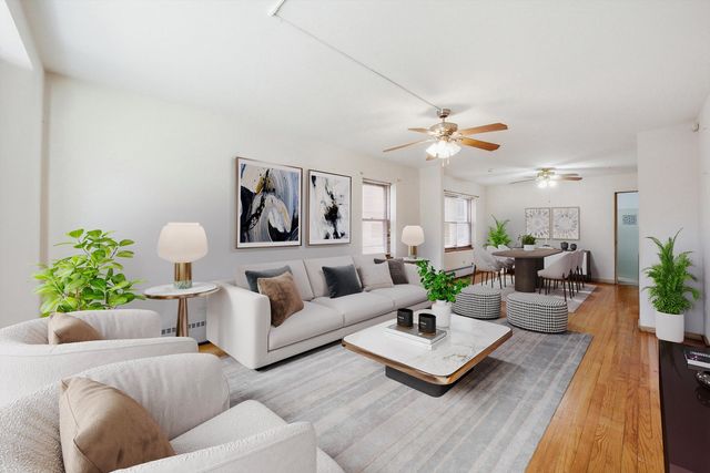 3728 Grove Avenue, Berwyn, IL 60402