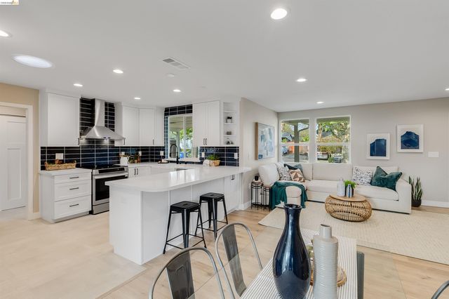 3015 Stevenson St, Pittsburg, CA 94565