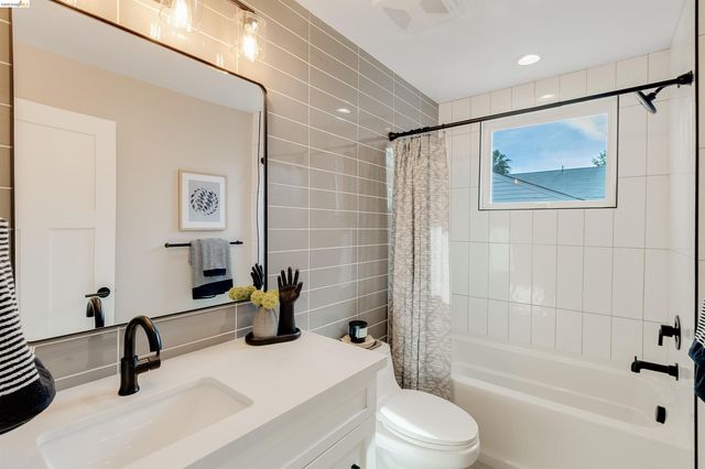 3015 Stevenson St, Pittsburg, CA 94565