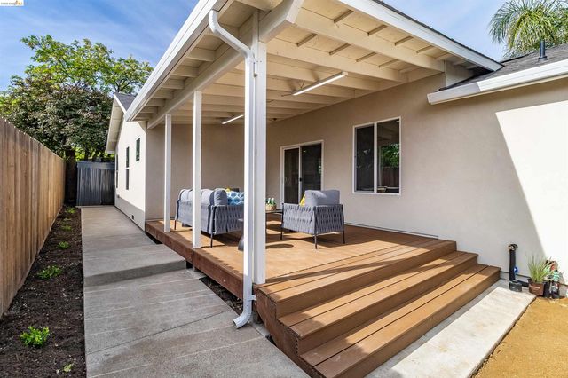 3015 Stevenson St, Pittsburg, CA 94565