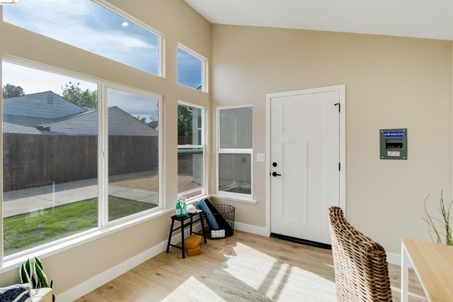 3015 Stevenson St, Pittsburg, CA 94565