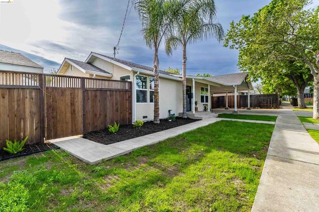 3015 Stevenson St, Pittsburg, CA 94565