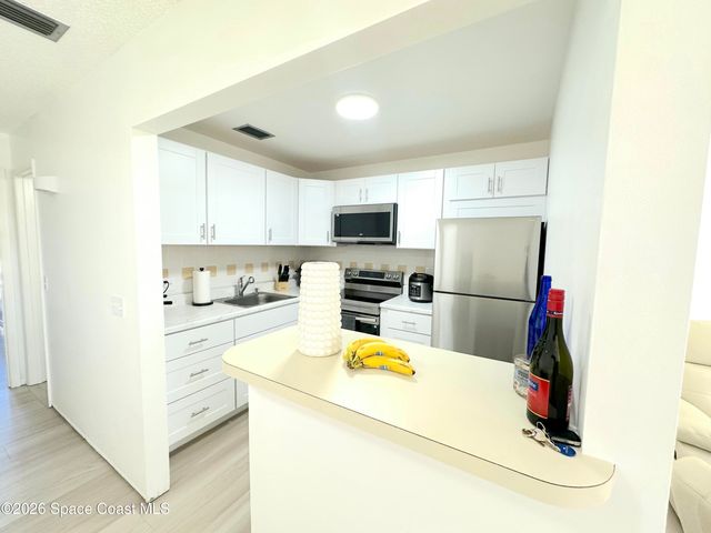 36 Vista Gardens Trail 204, Vero Beach, FL 32962