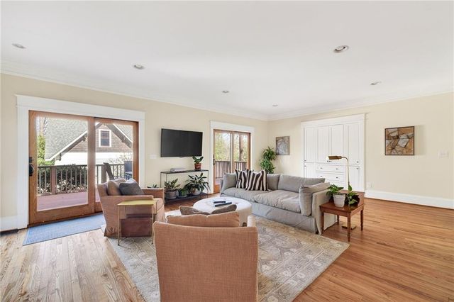 221 Oak Lane, Decatur, GA 30030