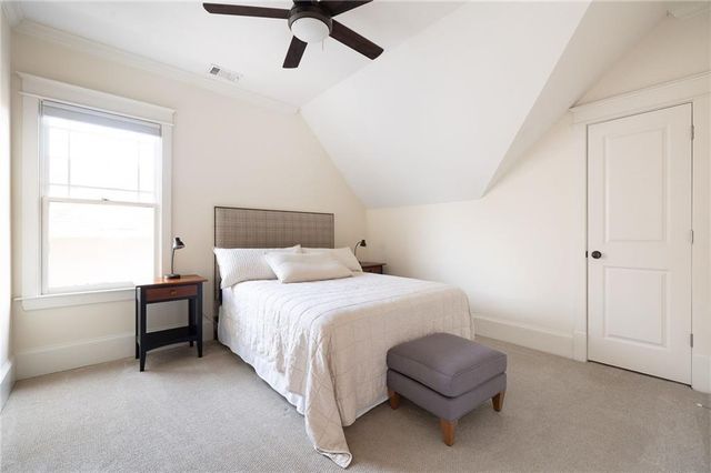 221 Oak Lane, Decatur, GA 30030