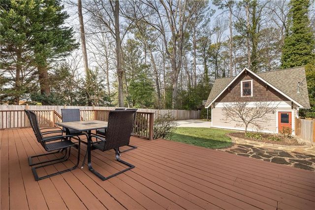 221 Oak Lane, Decatur, GA 30030