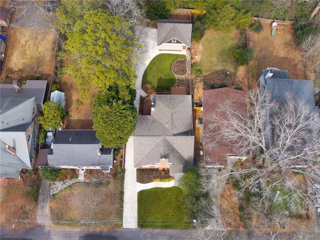 221 Oak Lane, Decatur, GA 30030