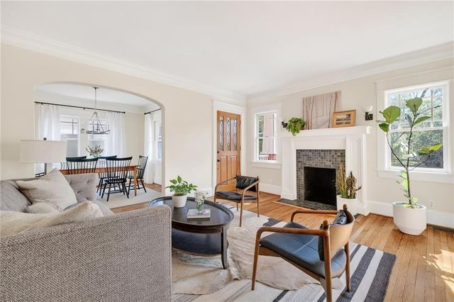 221 Oak Lane, Decatur, GA 30030