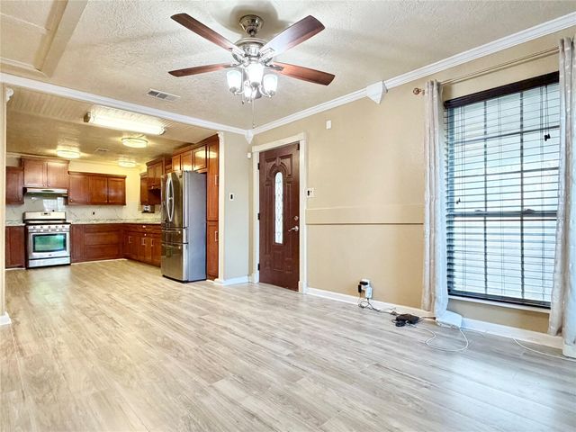 8354 Wier Drive, Houston, TX 77017