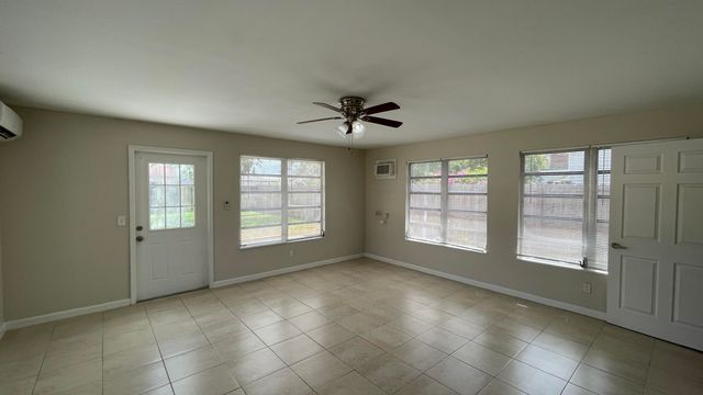 116 E CENTRAL Boulevard, Lantana, FL 33462