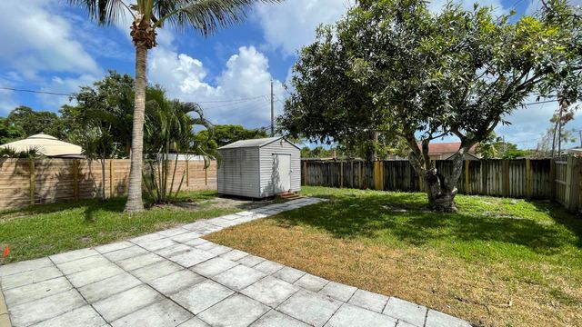 116 E CENTRAL Boulevard, Lantana, FL 33462