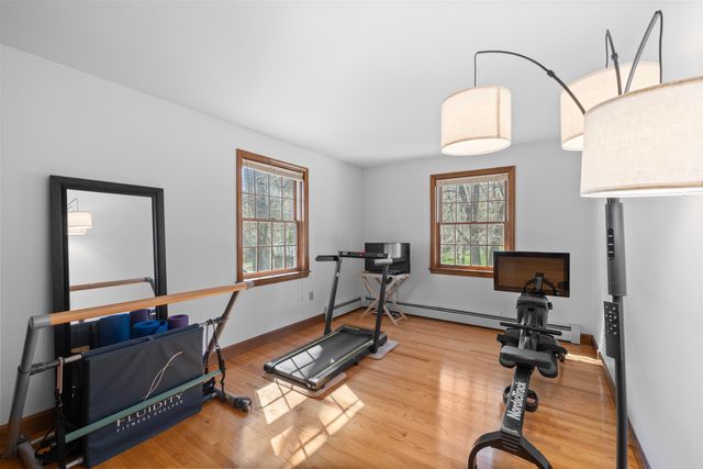 60 Cambridge Road, Hampstead, NH 03841