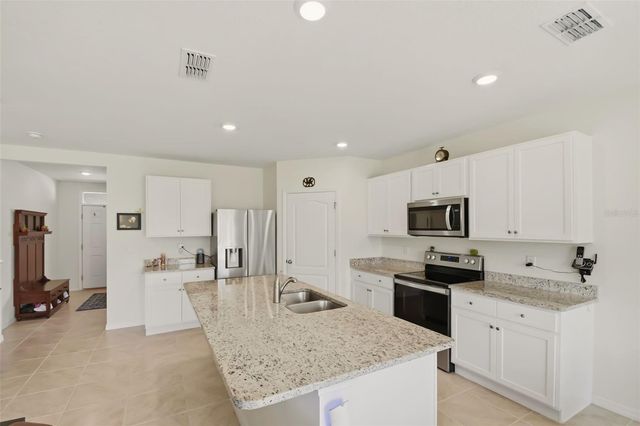 33428 COUNTRY HOUSE DRIVE, Sorrento, FL 32776