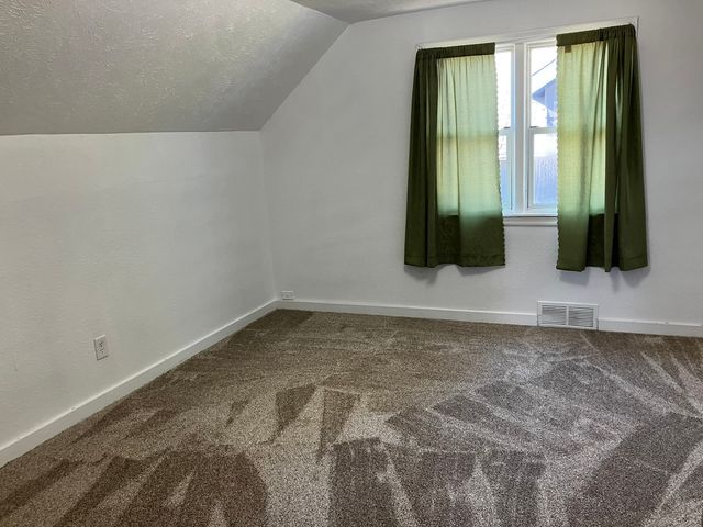 2315 GREEN Street, Rockford, IL 61102