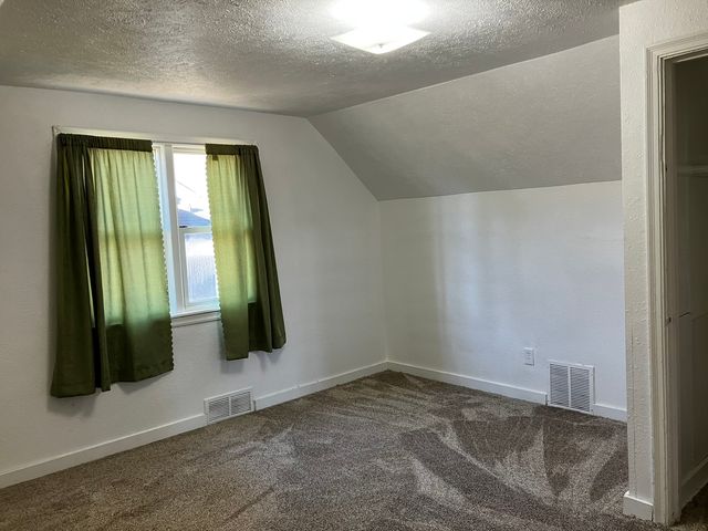 2315 GREEN Street, Rockford, IL 61102