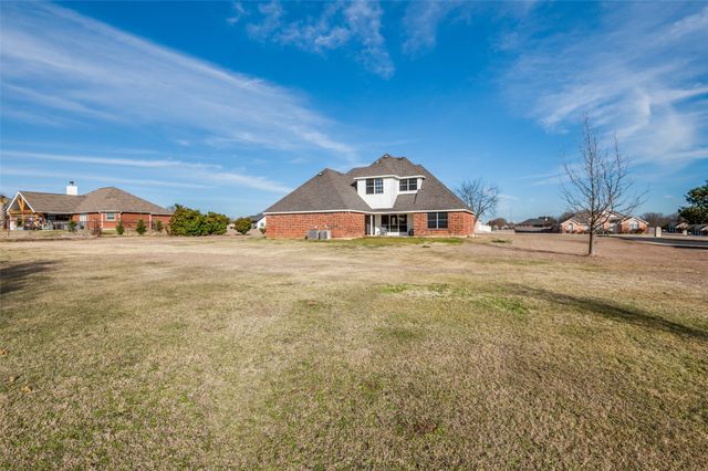 168 Hunters Glen Drive, Waxahachie, TX 75167