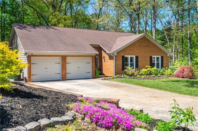 192 Wyndham Lakes Court NW, Dallas, GA 30157