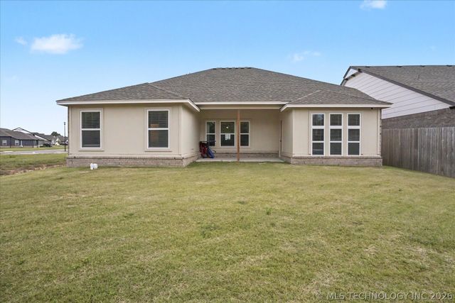 13315 S 72nd East Place, Bixby, OK 74008
