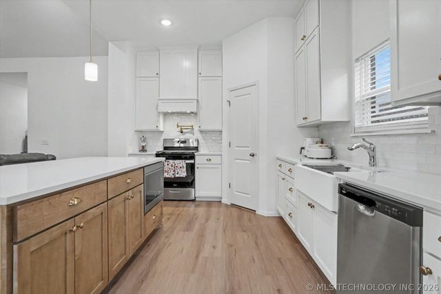 13315 S 72nd East Place, Bixby, OK 74008