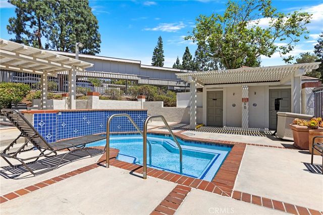 22182 Cedar Pointe 1D, Lake Forest, CA 92630
