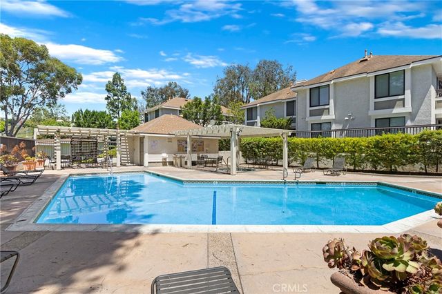 22182 Cedar Pointe 1D, Lake Forest, CA 92630